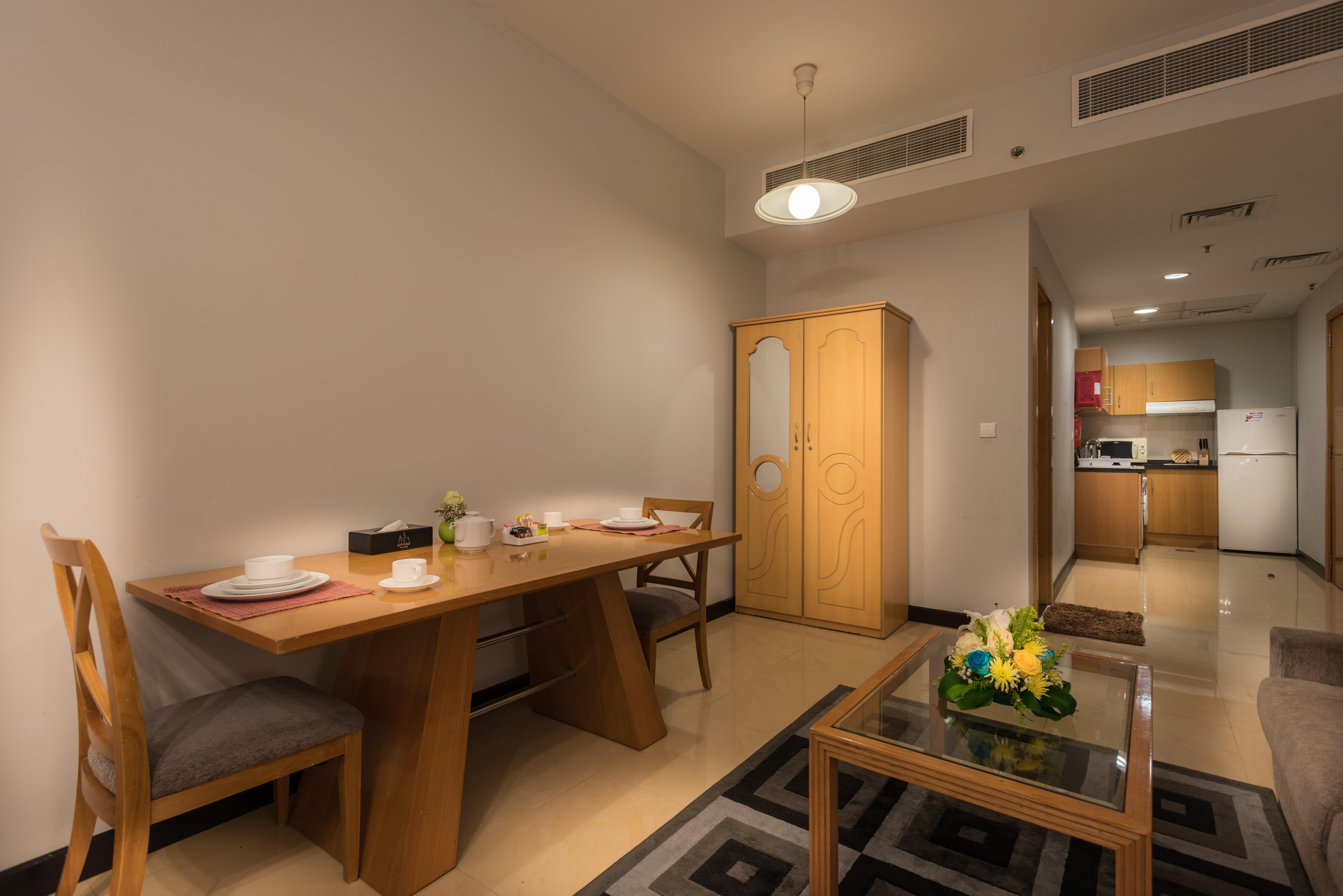 City Stay Hotel Apartment ดูไบ ภายนอก รูปภาพ